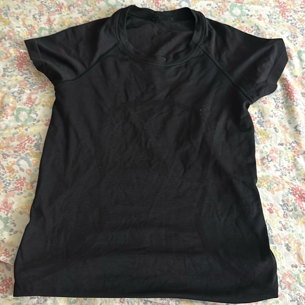 Lululemon swiftly tech
